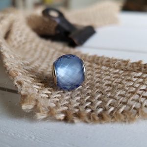PANDORA - Light Blue Petite Facets Glass C…
